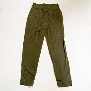 Express olive green high rise belted paperbag waist ankle pants - Size 0‎